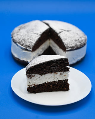 Fratelli's Famous GIANT 3LB 8” Whoopie Pie Cake